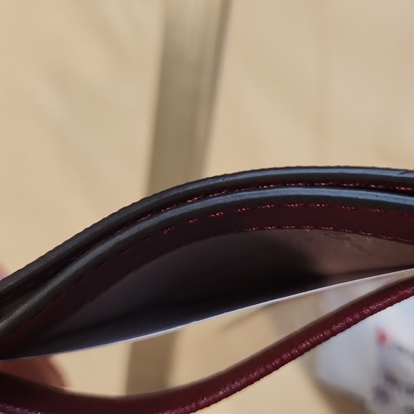 Michael Kors Safiano Leather Card & ID Holder - Picture 6 of 8